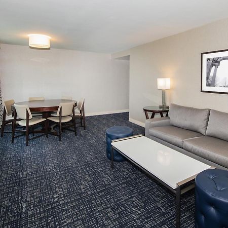 Sheraton Suites Philadelphia Airport Ngoại thất bức ảnh