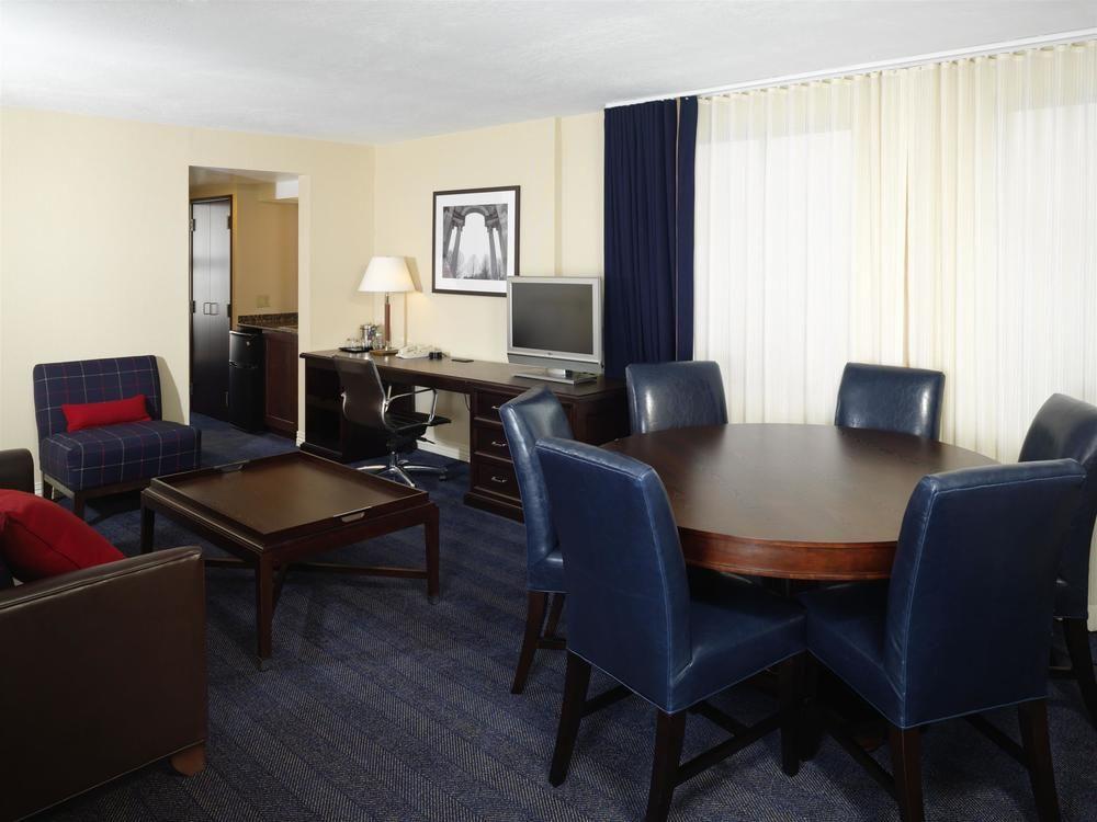 Sheraton Suites Philadelphia Airport Ngoại thất bức ảnh